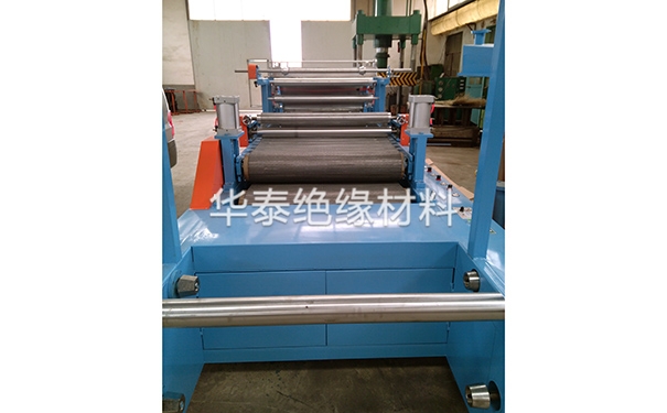SMC片材機(jī)組如何應(yīng)對(duì)高負(fù)荷運(yùn)行？